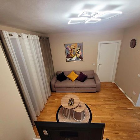 Sui' Apartment 地拉那 外观 照片